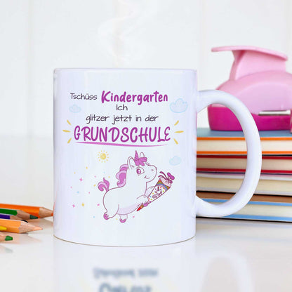 Bedruckte Tasse mit Spruch - Tschüss Kindergarten ich glitzer in der Grundschule
