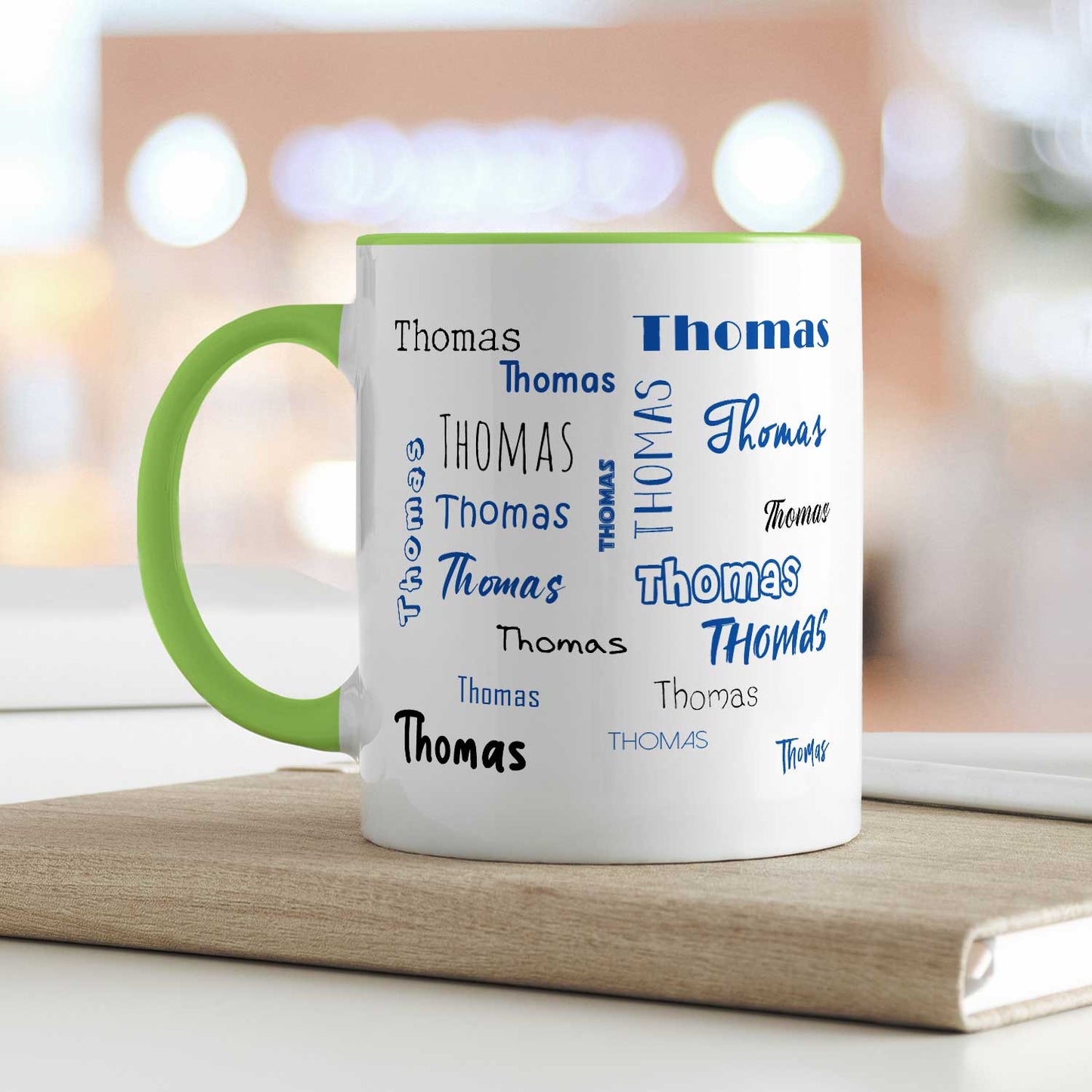 Bedruckte Tasse mit Namen in verschiedenen Schriftarten