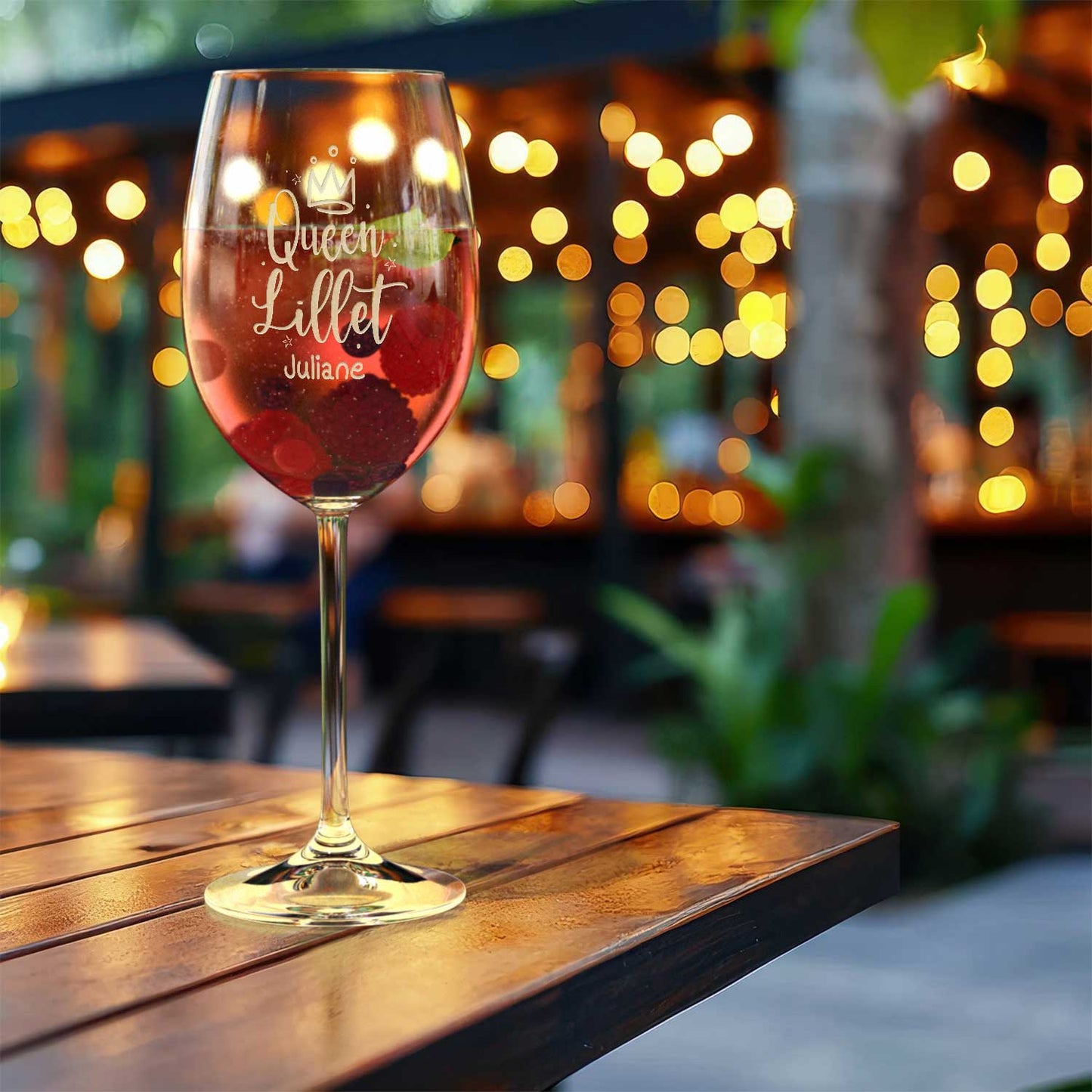 Leonardo Weinglas mit Gravur - "Queen Lillet" mit Wunschname