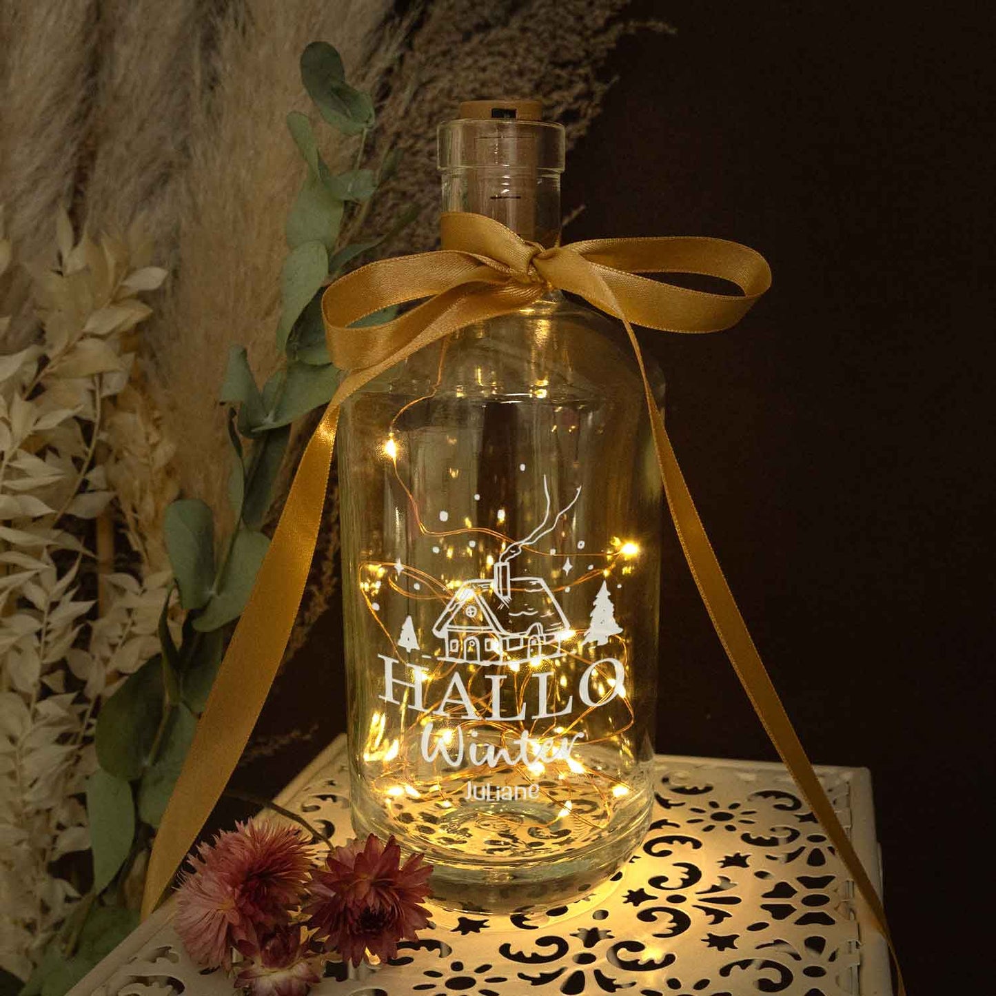Flaschenlicht mit LED-Lichterkette im Hallo Winter Design - Personalisiert mit Namen