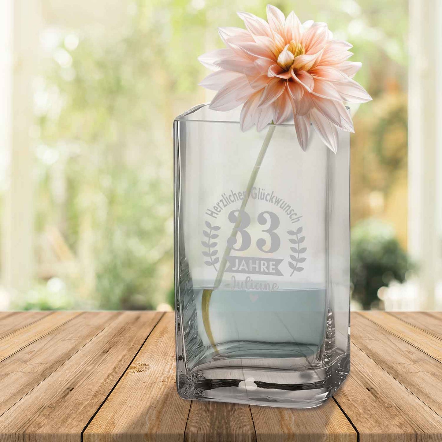 Blumenvase mit Gravur - Herzlichen Glückwunsch - Personalisiert mit Namen und Jahreszahl