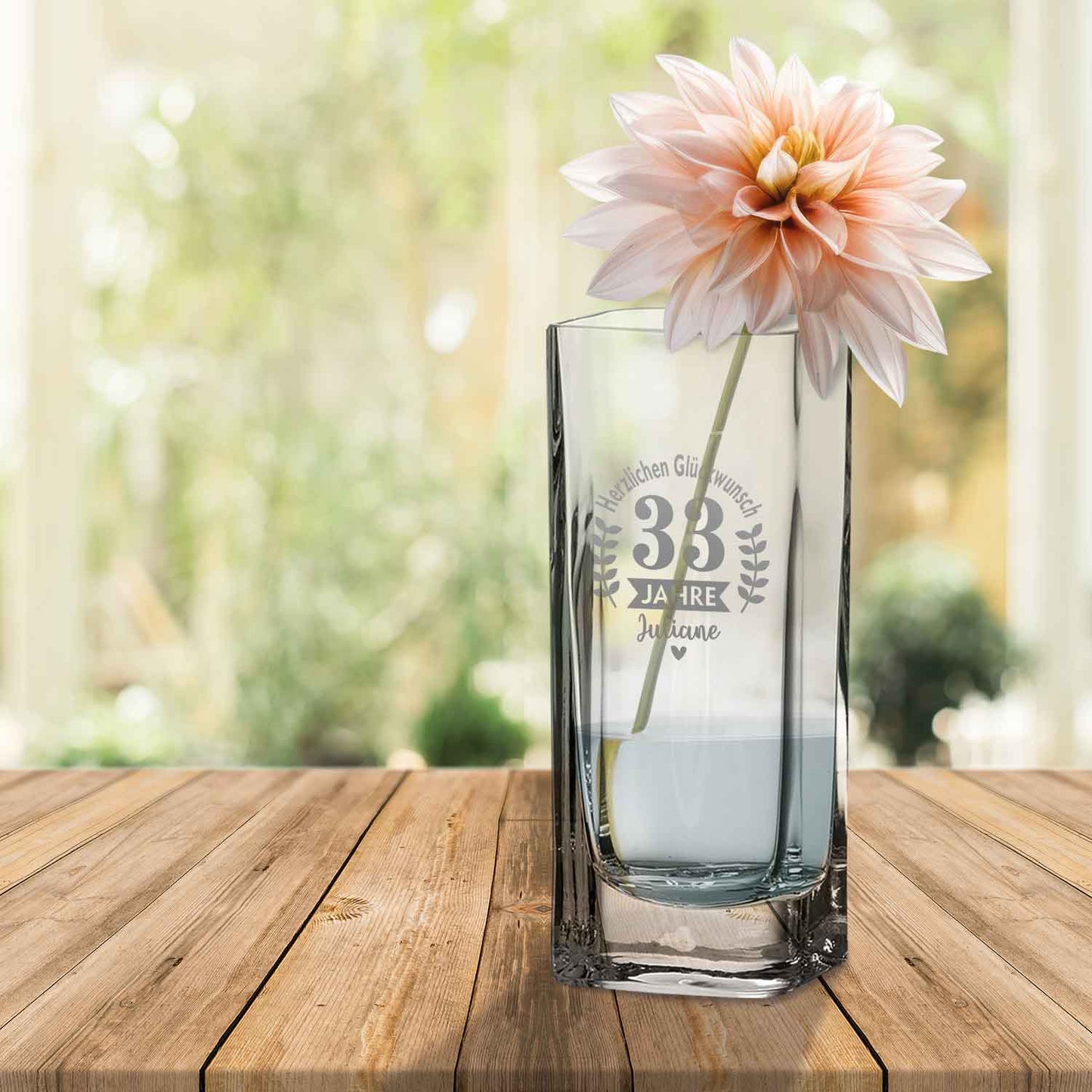 Blumenvase mit Gravur - Herzlichen Glückwunsch - Personalisiert mit Namen und Jahreszahl