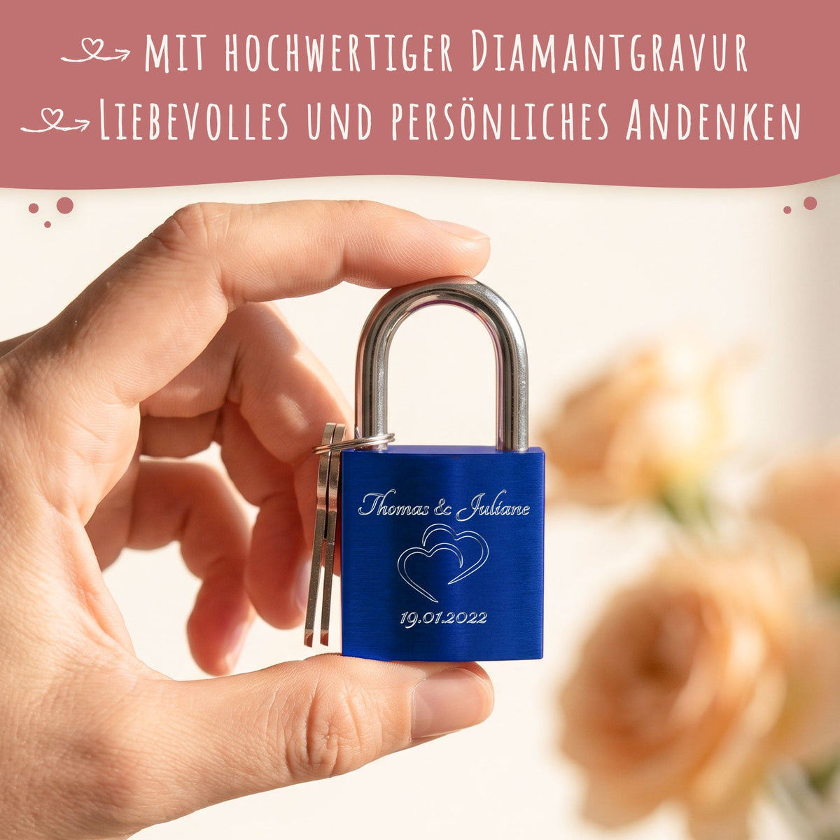Liebesschloss in Blau mit Gravur
