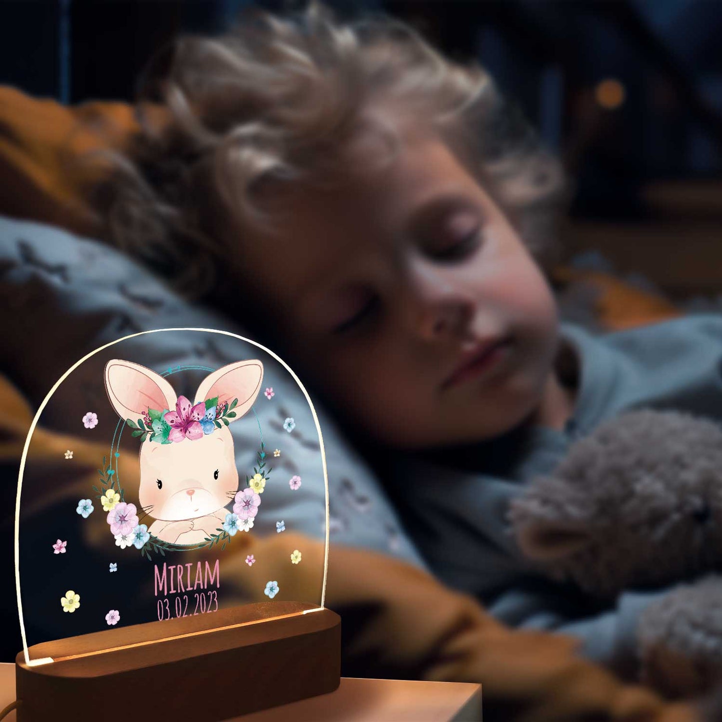 Kinder LED Nachtlicht mit Sockel aus Holz - "Blumenkreis"