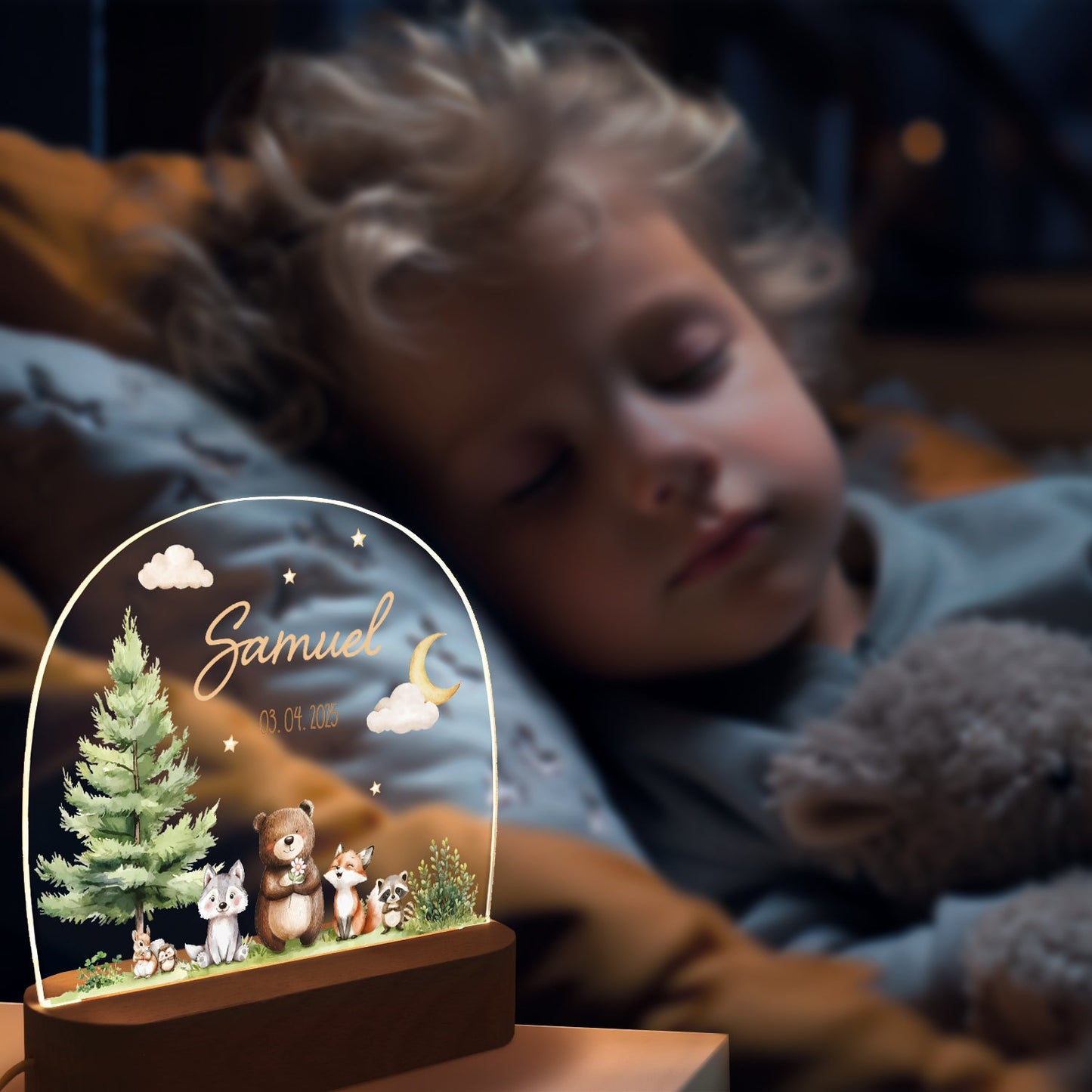 Kinder LED Nachtlicht mit Sockel aus Holz - "Waldfreunde"
