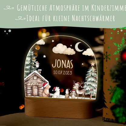 Kinder LED Nachtlicht mit Sockel aus Holz - "Winterhütte"