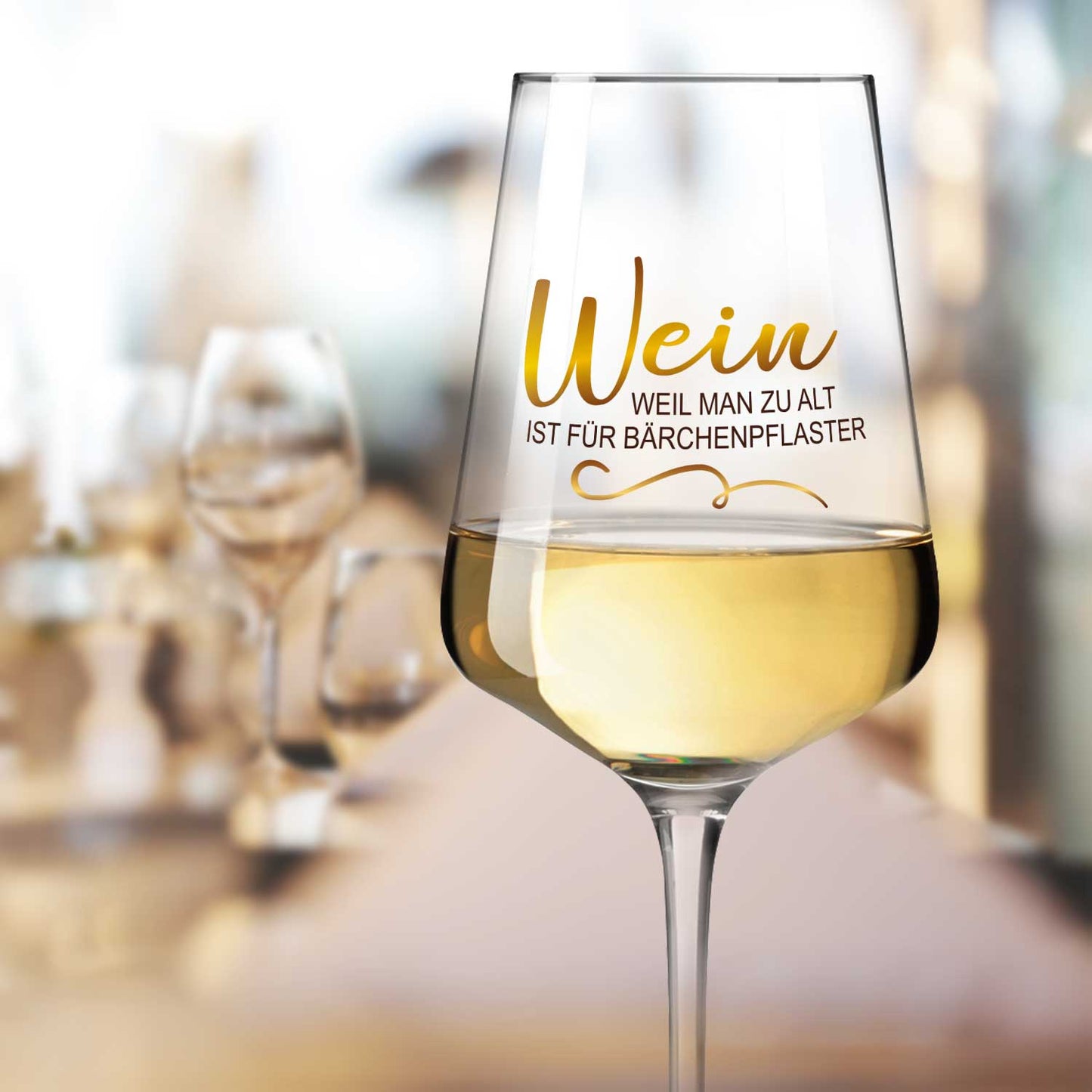 Leonardo Weinglas mit UV-Druck "Wein, weil man zu alt ist für Bärchenpflaster"