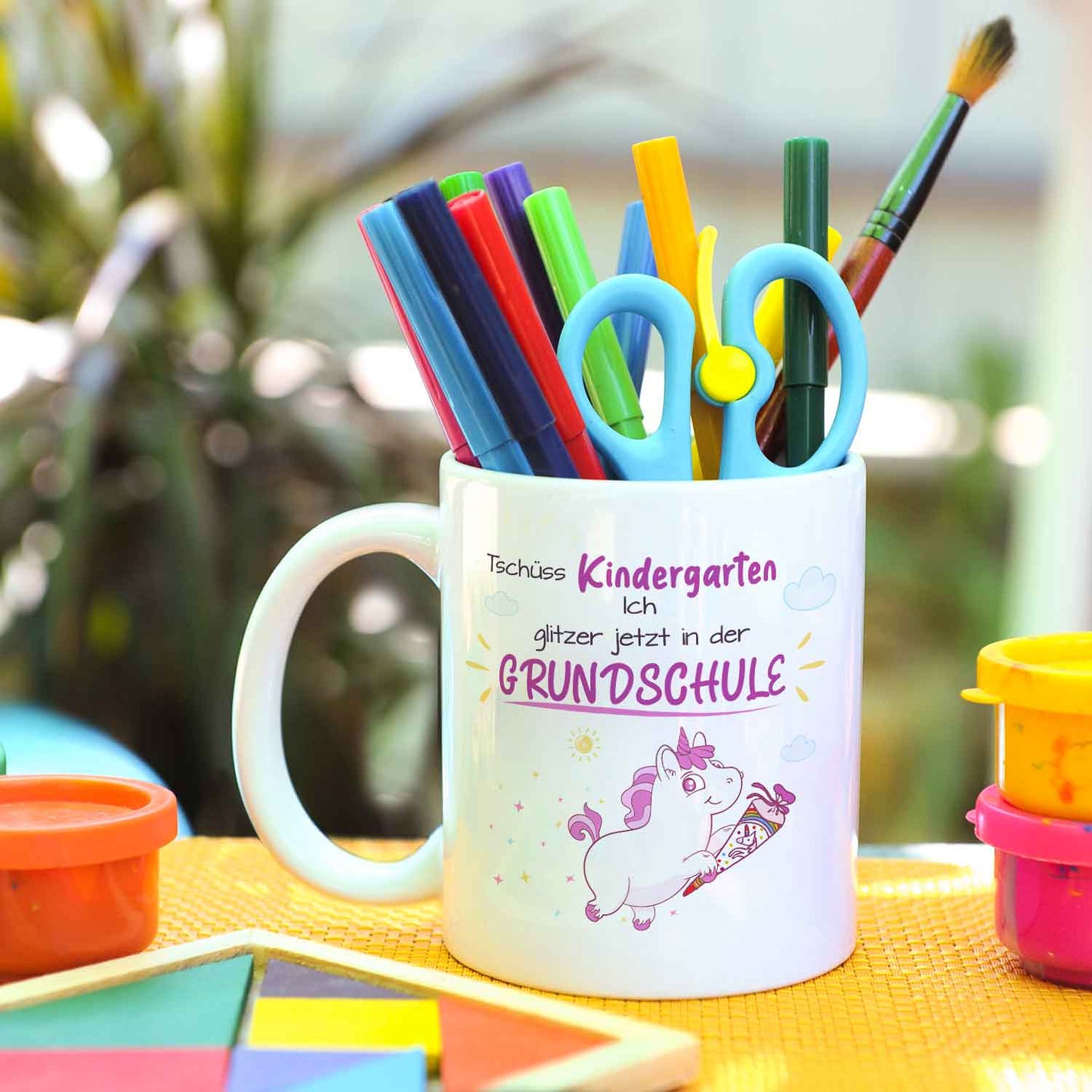 Bedruckte Tasse mit Spruch - Tschüss Kindergarten ich glitzer in der Grundschule