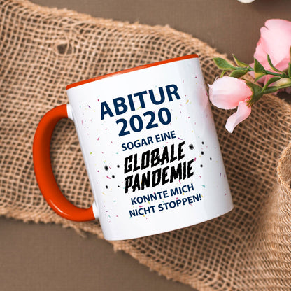 Bedruckte Tasse mit Spruch Pandemie Abitur