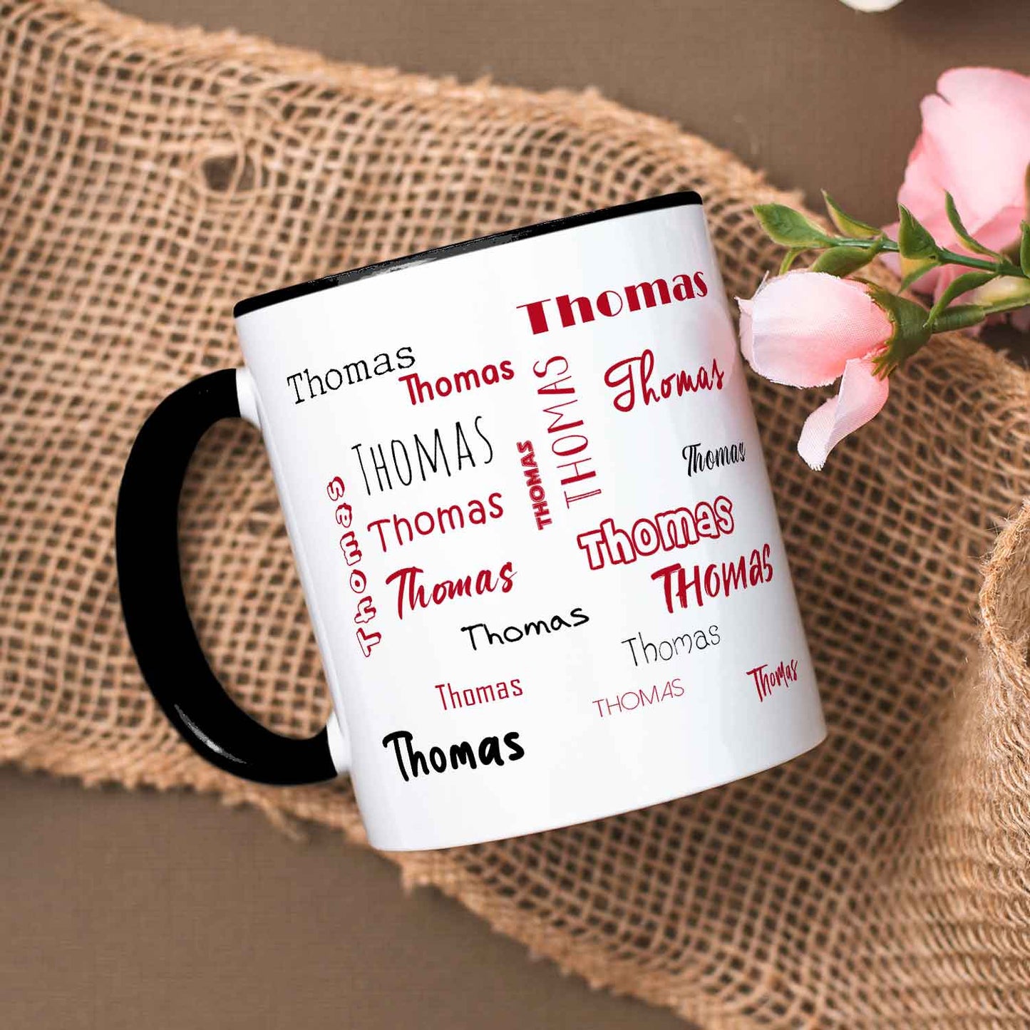 Bedruckte Tasse mit Namen in verschiedenen Schriftarten
