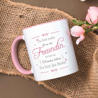 Bedruckte Tasse mit Spruch - "Du bist mehr als nur eine Freundin"