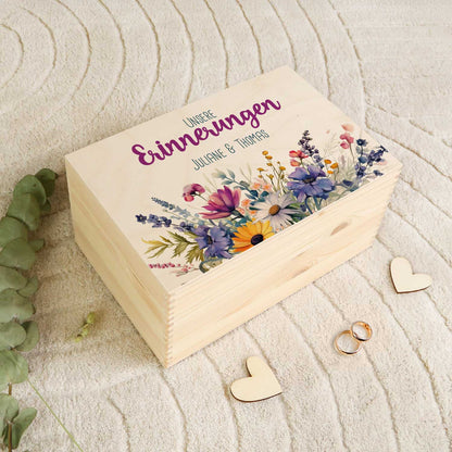 Erinnerungskiste mit UV-Druck im Unsere Erinnerungen Design - Personalisiertes Geschenk zur Hochzeit