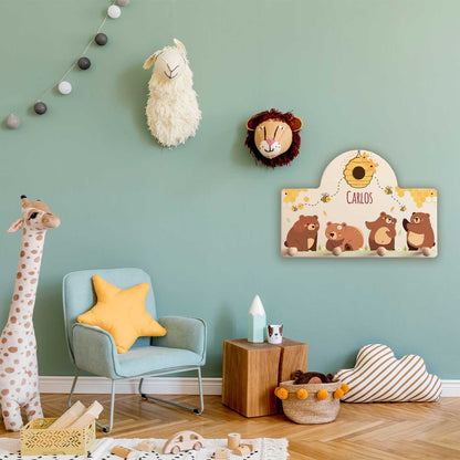 Personalisierte Garderobe fürs Kinderzimmer - Bären & Bienen