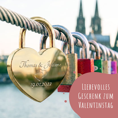 Herzschloss in Gold mit Gravur