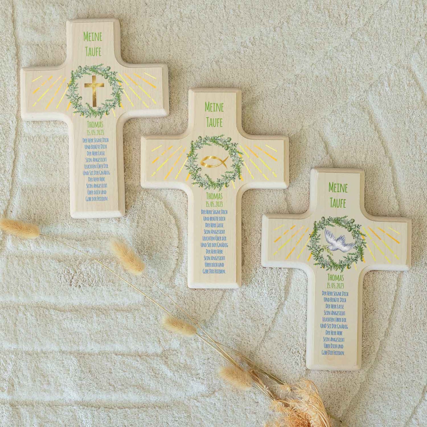 Personalisierbares Holzkreuz zur Taufe Konfirmation und Kommunion - Kranz Design