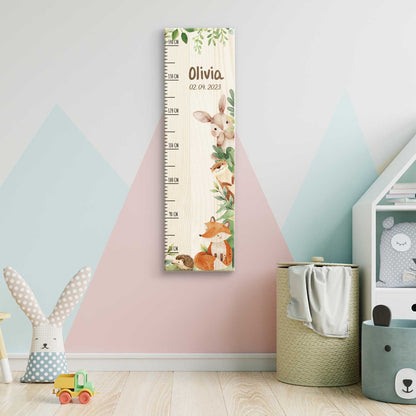 Messlatte mit Namen für Kinder im Waldtiere Design