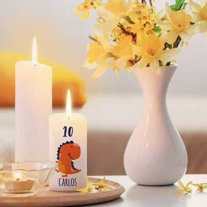 Kleine Geburtstagskerze "Kleine Dinos Geburtstag" mit Namen und Alter