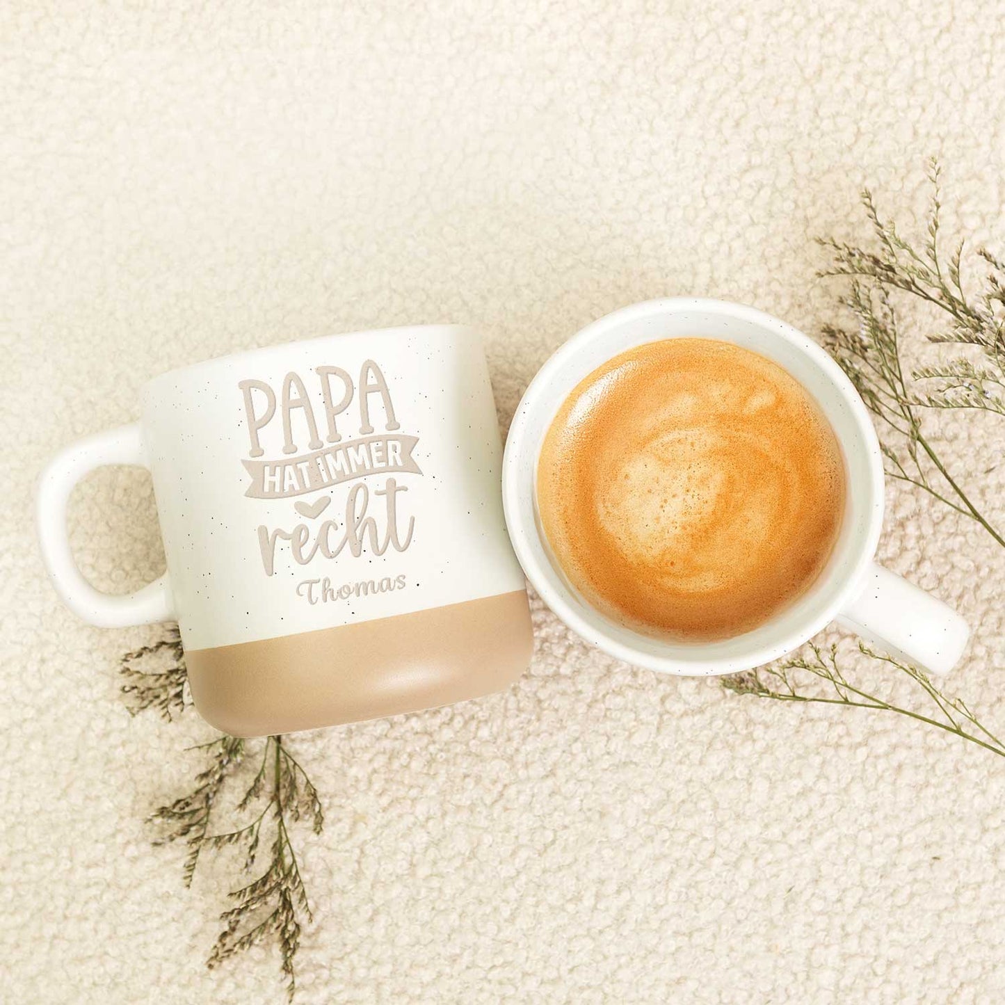 Gravierte Steingut Tasse - Papa hat immer Recht