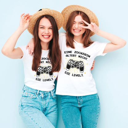 Bedrucktes T-Shirt für Damen - Eine Zockerin altert nicht