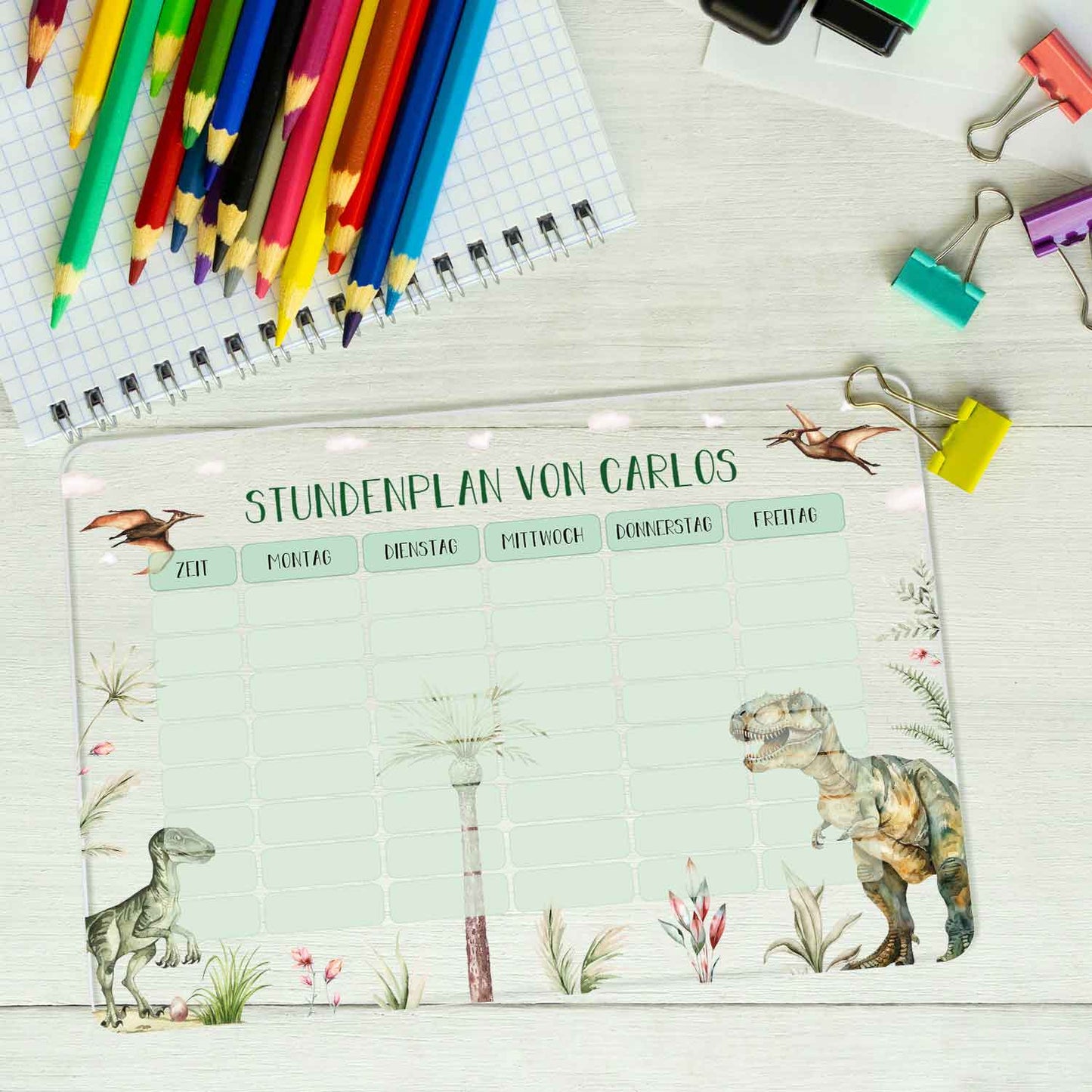 Personalisierter Stundenplan mit Namen in versch. Motiven