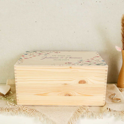 Erinnerungskiste mit UV-Druck im Pastell Flowers Design - Personalisiertes Geschenk zur Hochzeit