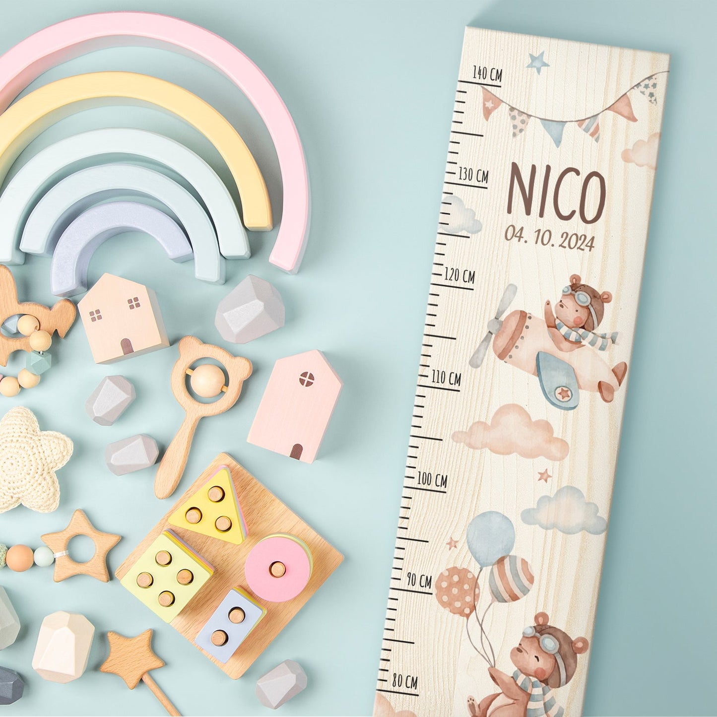 Messlatte mit Namen für Kinder im Pilot Design