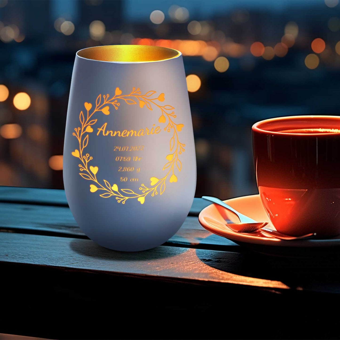 Deko Windlicht aus Glas mit Gravur - Geschenk zur Geburt - Personalisiert mit Namen