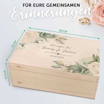 Erinnerungskiste mit UV-Druck im Wedding Love Design - Personalisiertes Geschenk zur Hochzeit
