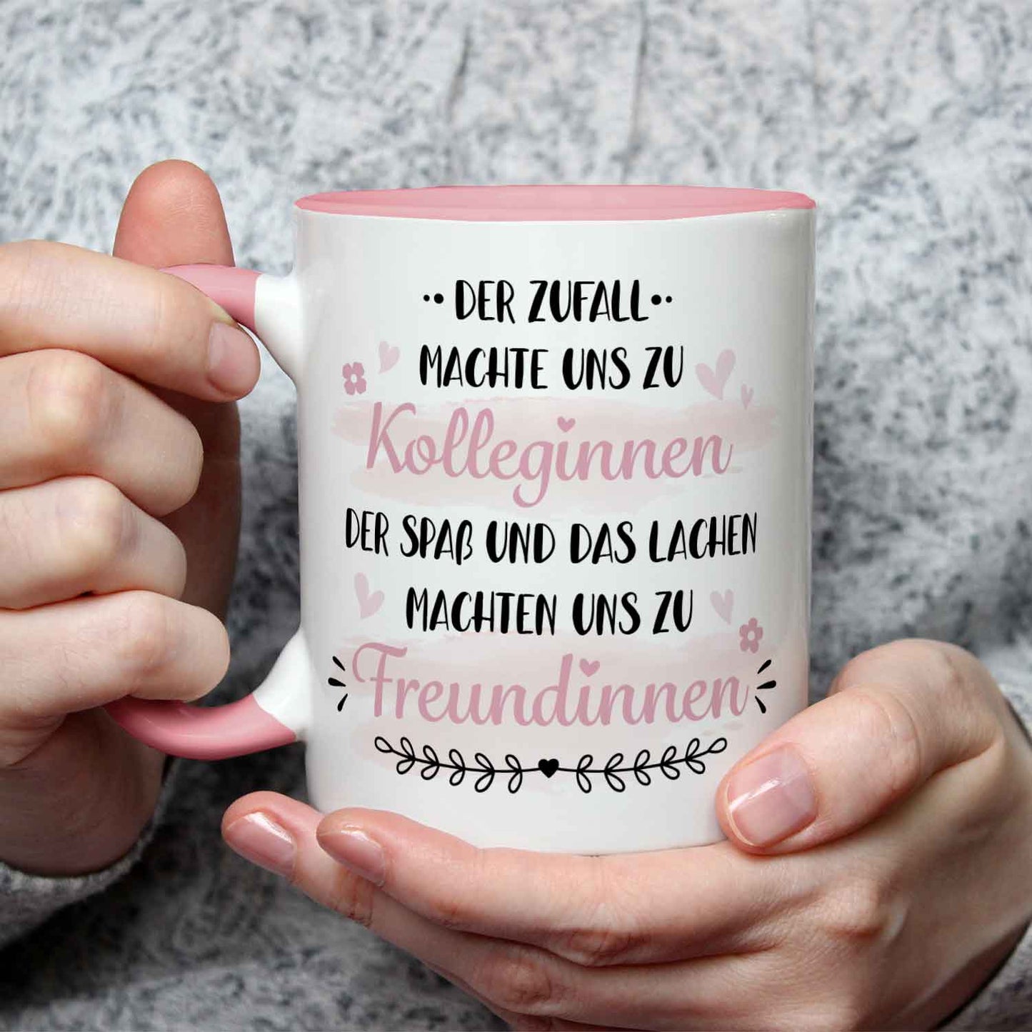 Bedruckte Tasse mit Spruch Der Zufall machte uns zu Kolleginnen
