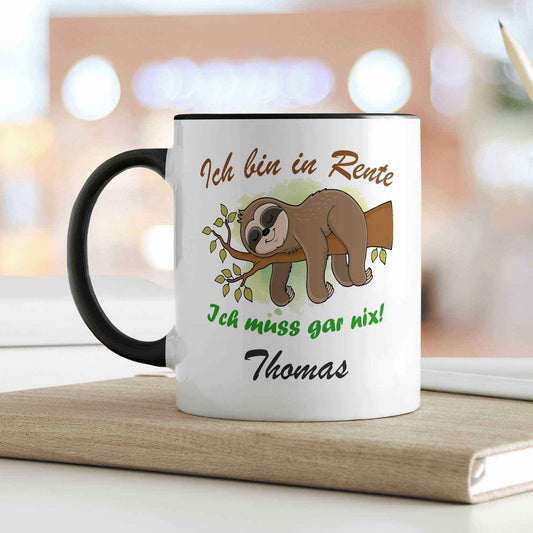 Bedruckte Tasse Faultier in Rente - Personalisiert mit Name