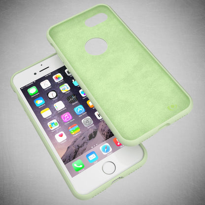 NALIA Liquid Silikon Hülle kompatibel mit iPhone 7, Ultra-Slim Handyhülle Hard-Case mit Silk Touch & Microfaser, Dünnes Cover Schutzhülle Skin, Etui Handy-Tasche Backcover Bumper