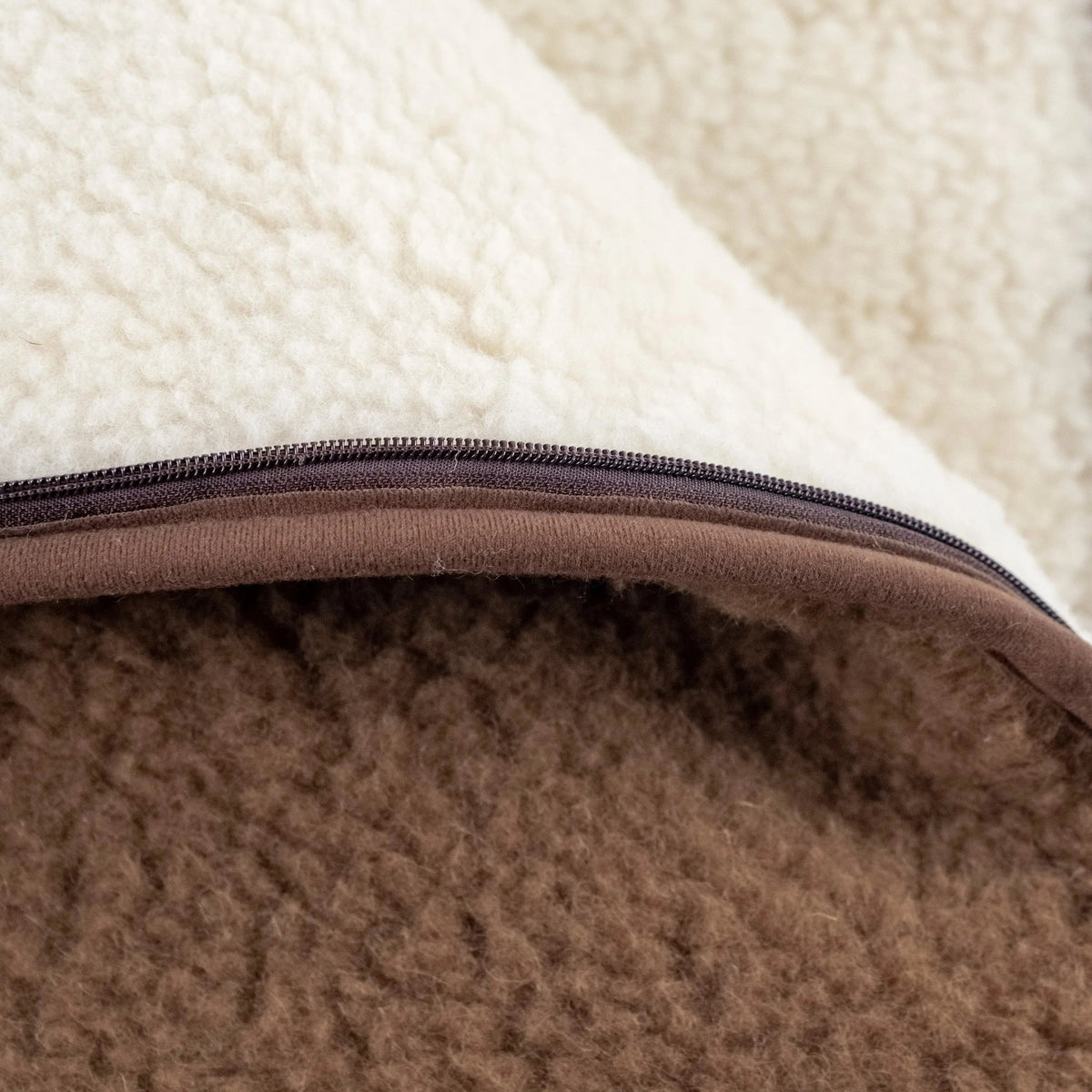 Winter footmuff/sleeping bag made of merino wool – for baby baths &amp; strollers