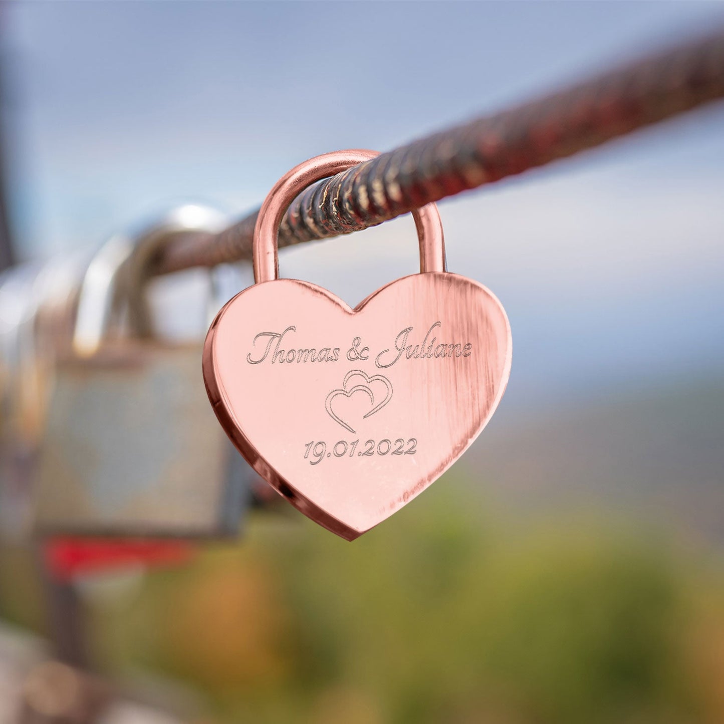 Herzschloss in Rosegold mit Gravur