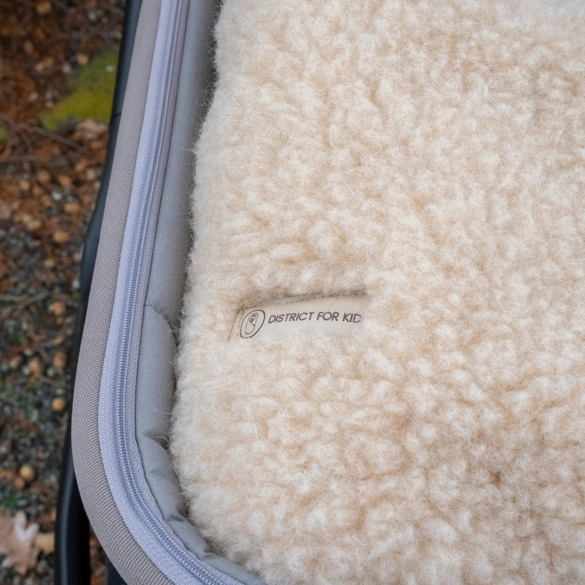 Winter footmuff/sleeping bag made of merino wool – for baby baths &amp; strollers