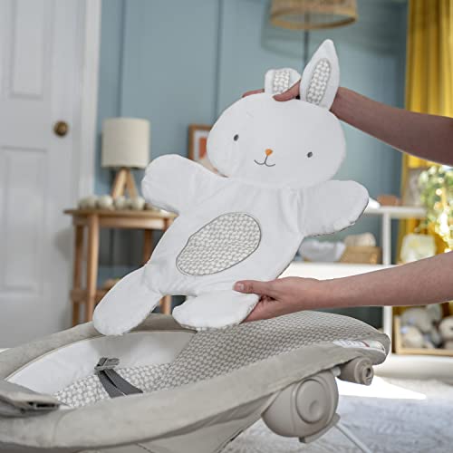 Ingenuity, InLighten Babywippe Babyschaukel mit Lichtern, Nate Bunny, Spielzeugleiste, Vibrationen, Geräuschen, Tummy Time Kissenmatte, bis zu 20 lbs, Neugeborenes+