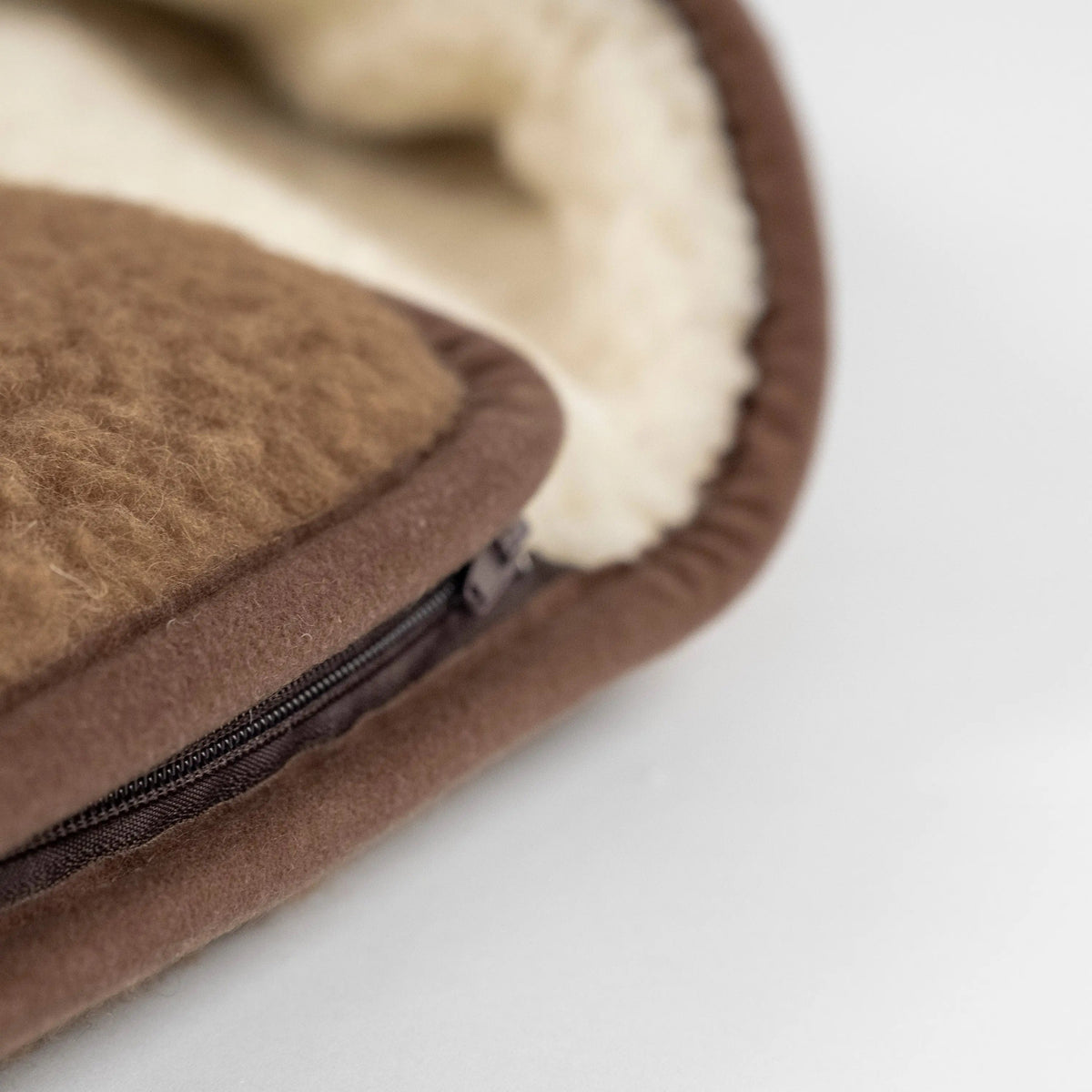 Winter footmuff/sleeping bag made of merino wool – for baby baths &amp; strollers