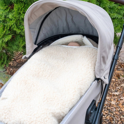 Winter footmuff/sleeping bag made of merino wool – for baby baths &amp; strollers