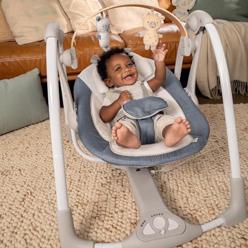 Ingenuity Hugs & Hoots zusammenklappbare & tragbare Babyschaukel, 5 Schaukelgeschwindigkeiten, 8 Melodien, 3 Naturgeräusche, Lautstärkeregulierung und Spielzeugbügel, ab der Geburt bis 9kg