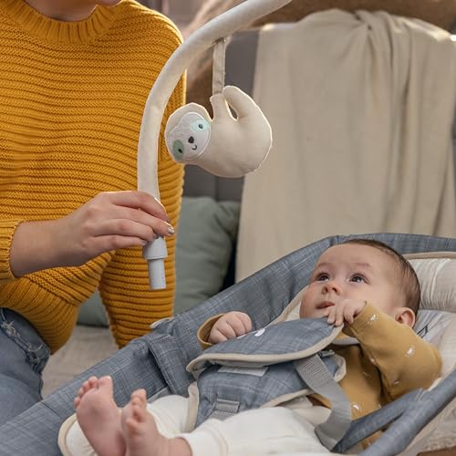 Ingenuity, Cuddle Lamb Babywippe Babyschaukel mit Schaukelfunktion und Vibrationen, Spielbogen mit 2 Plüsch Spielzeug, Musik, 4 Naturgeräuschen und Lautstärkeregler, ab Geburt bis 18 kg