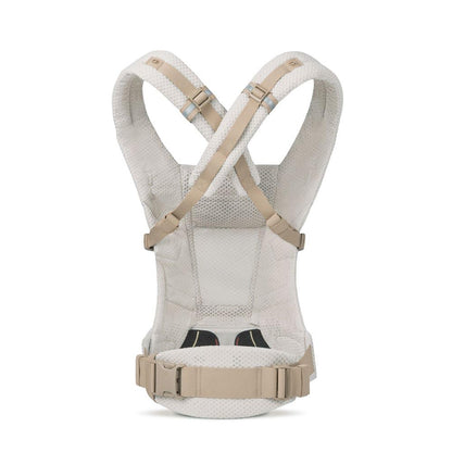 Ergobaby Adapt Babytrage für Neugeborene ab Geburt, 3-Positionen SoftFlex Mesh Ergonomische Babybauchtrage Rückentrage Baby-Tragetasche, Natural Beige, 1 Einheit