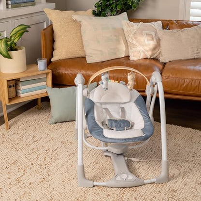 Ingenuity Hugs & Hoots zusammenklappbare & tragbare Babyschaukel, 5 Schaukelgeschwindigkeiten, 8 Melodien, 3 Naturgeräusche, Lautstärkeregulierung und Spielzeugbügel, ab der Geburt bis 9kg