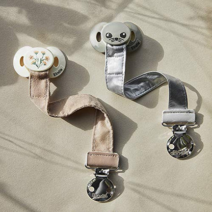 Elodie Details Schnullerkette 2er Pack, aus Stoff und Edelstahl Clip, für Baby Junge und Mädchen, Universal Silikonring, Passend für Alle Schnuller - Powder Pink/Soft Terracotta, Rosa
