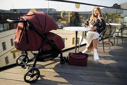 MoMi Kinderbuggy CLARA, Kinderwagen ab dem 6. Lebensmonat, bis 22 kg Körpergewicht, 5-Punkt-Sicherheitsgurt, Fußsack, Getränkehalter, Einkaufskorb, Wickeltasche, Insekten- und Regenschutz