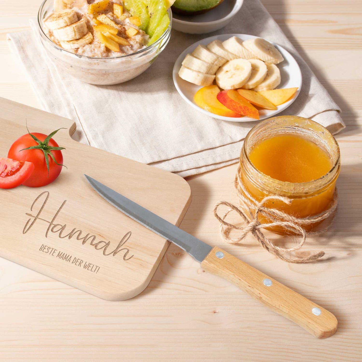 Frühstücksbrettchen mit Gravur - Inklusive Messer -   Personalisiert mit Namen und Wunschtext