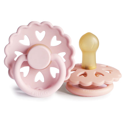 FRIGG Fairytale Schnuller 2 Packung | Latex Schnuller | BPA-Frei | Hergestellt in Dänemark | Symmetrischer Sauger in Kirschform (Twilight Mauve/Primrose, Größe 1 (0-6 Monate))