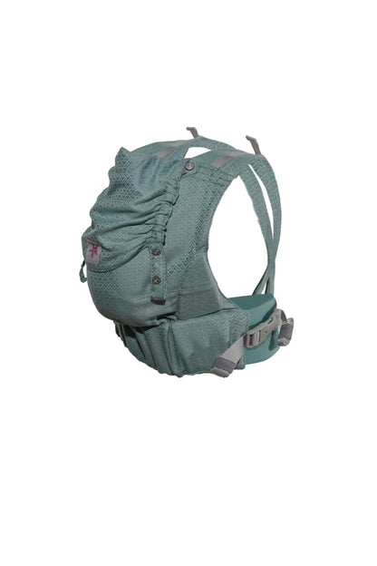 KOKADI Flip X Heart2Heart Cream (Unisize) - Die perfekte Kombi aus dem Komfort eines Fullbuckles und dem Tragen überkreuzt - Ab Geburt - 15 kg, handgefertigt aus 100% Bio-Baumwolle - Beige