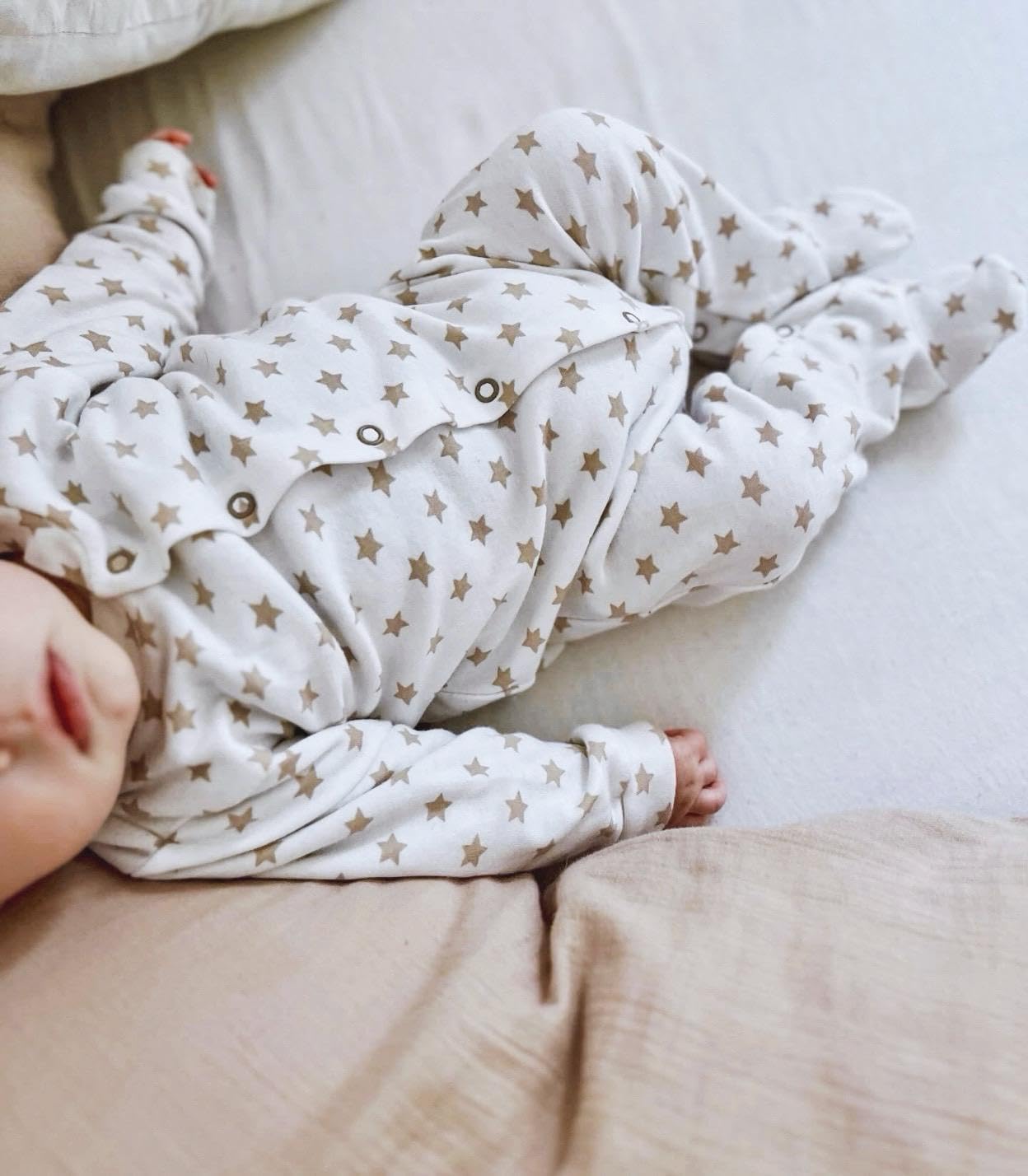 TupTam Baby Jungen Schlafstrampler Langarm Strampler Schlafanzug mit Fuß 3er Pack