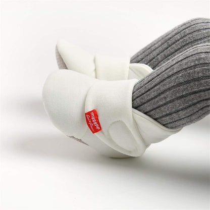 Edoton Infant Boys Girls Warm Slippers Winter White Cute Soft Cotton Unisex Non-Slip Baby Shoes for Christmas First Birthday Gift.