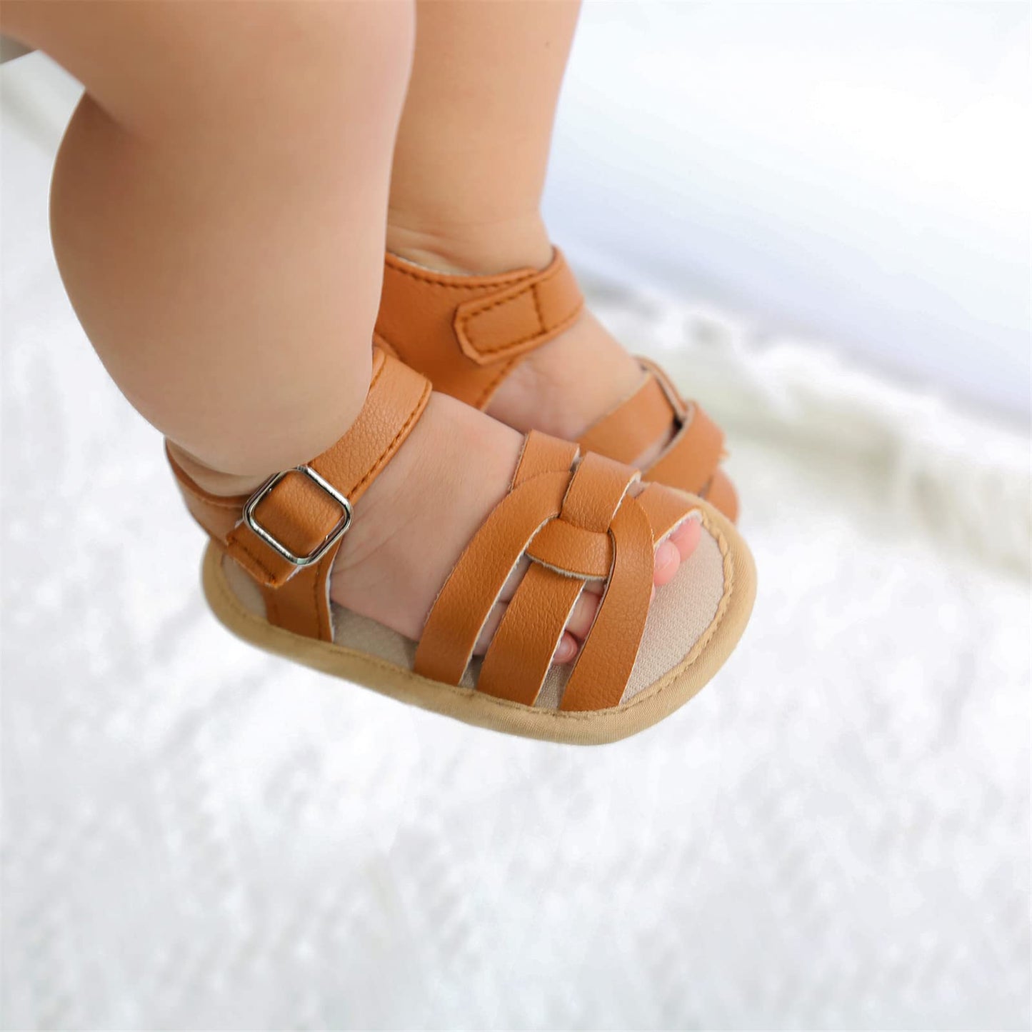 Babyschuhe RVROVIC Sandalen für Jungen und Mädchen mit weichem Sohlen, leichten Sommer-Schuhen und Schleifen-Knoten für Kleinkinder, ideal für den Outdoor-Gang.