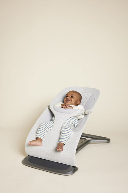 Ergobaby 3-in-1 Evolve Bouncer, Ergonomische Babywippe für Neugeborene ab Geburt bis zum Kleinkind, Babyschaukel mit Neugeboreneneinsatz (2,5 kg - 13,2 kg), Midnight Blue
